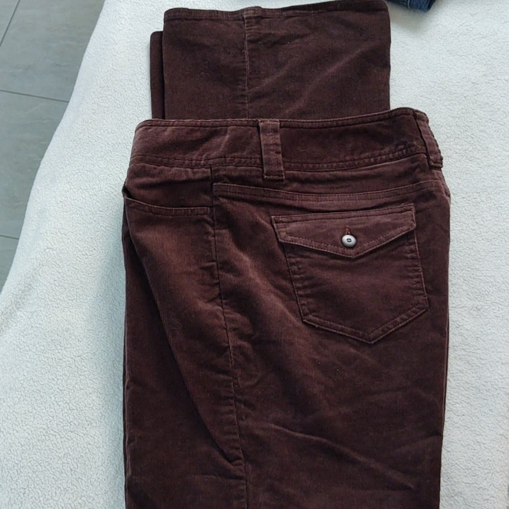 Dockers 5 pocket corturoy brown jeans 8m
